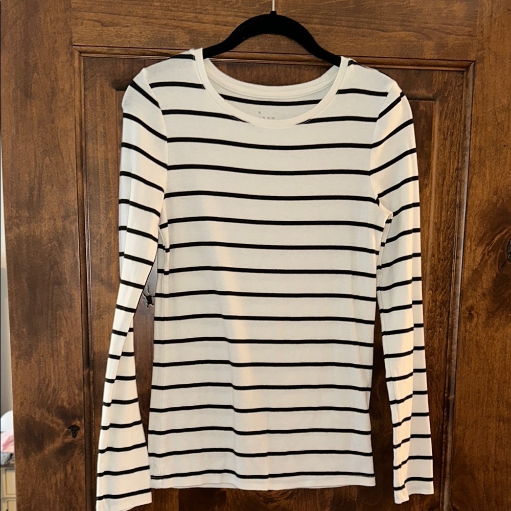 Striped Long Sleeve Top - Black and White